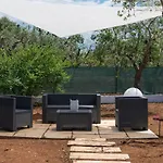 Piccolo Rosa אוסטוני
