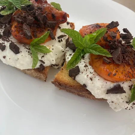 Piccolo Rosa Otel 2*