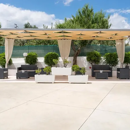 Piccolo Rosa Hotel 2*