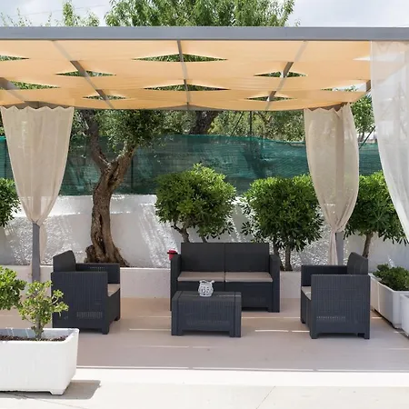 Hotel Piccolo Rosa 2*