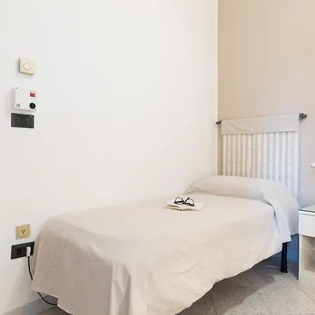 Hotel Piccolo Rosa 2*